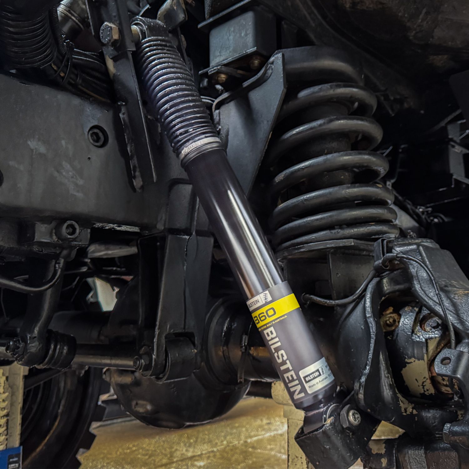 Thumbnail for UNIMOG BILSTEIN B60 HEAVY DUTY SHOCK